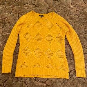 American Eagle Outfitters Sweater